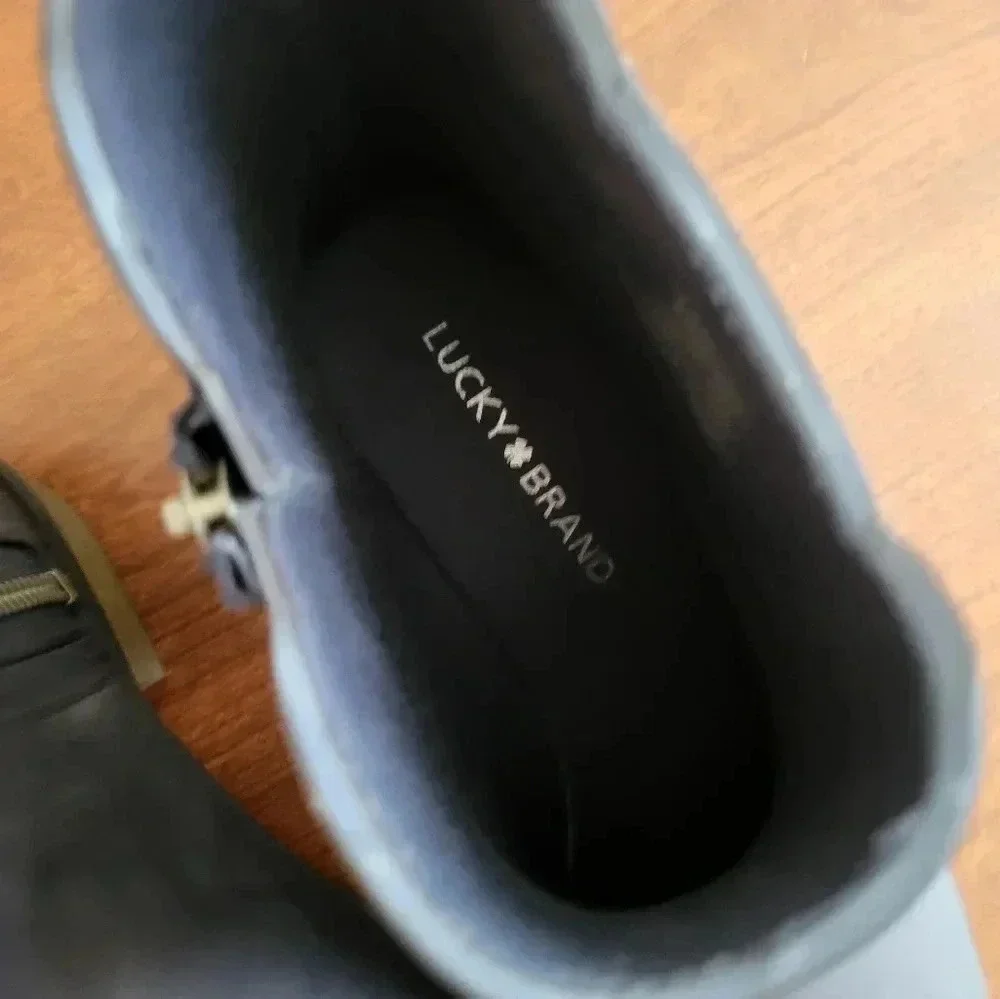 Lucky Brand Blue with Black Trim Basel H2O Rubber Stacked Heel Rain Booties(10)
